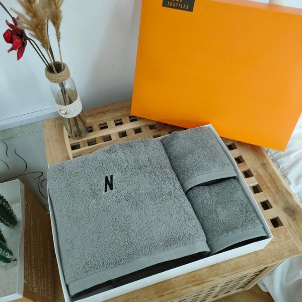 towel 3pcs bathroom sets hand 30cm-30cm 35cm-75cm bath 70cm-140cm shower wrap with gift box
towel 3pcs bathroom sets hand 30cm-30cm 35cm-75cm bath 70cm-140cm shower wrap with gift box