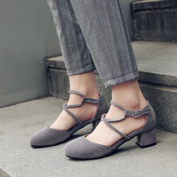dress shoes spring retro crossover cute thin belt round suede thick heel buckle large women's fashion versatile college sandals, Black
dress shoes spring retro crossover cute thin belt round suede thick heel buckle large women's fashion versatile college sandals, Black