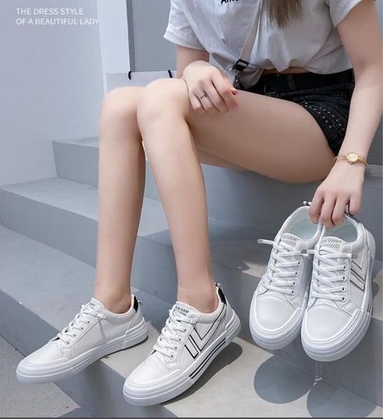 t16 bowling shoes fashion women sport shoe female walking skateboard lighweight breathable comfy running sneakers
t16 bowling shoes fashion women sport shoe female walking skateboard lighweight breathable comfy running sneakers