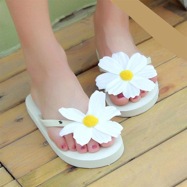 slippers women summer clip toe solid flat flower decoration non slip flip flops casual beach females shoes 2021 comfortable, Black
slippers women summer clip toe solid flat flower decoration non slip flip flops casual beach females shoes 2021 comfortable, Black