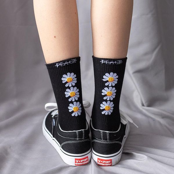 socks & hosiery women korea funny trend daisy ladies harajuku hip hop soft cotton skateboard long black cool, Black;white
socks & hosiery women korea funny trend daisy ladies harajuku hip hop soft cotton skateboard long black cool, Black;white