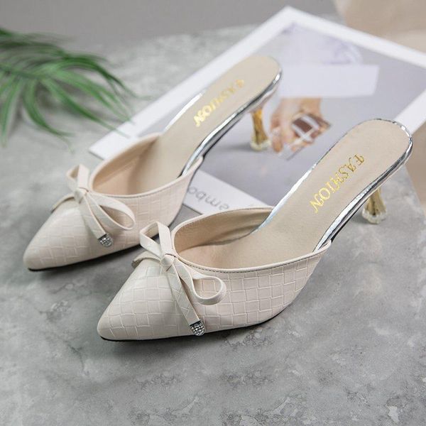 sandals 2021 european and american style ladies high-heeled with butterfly buckle decoration, Black
sandals 2021 european and american style ladies high-heeled with butterfly buckle decoration, Black