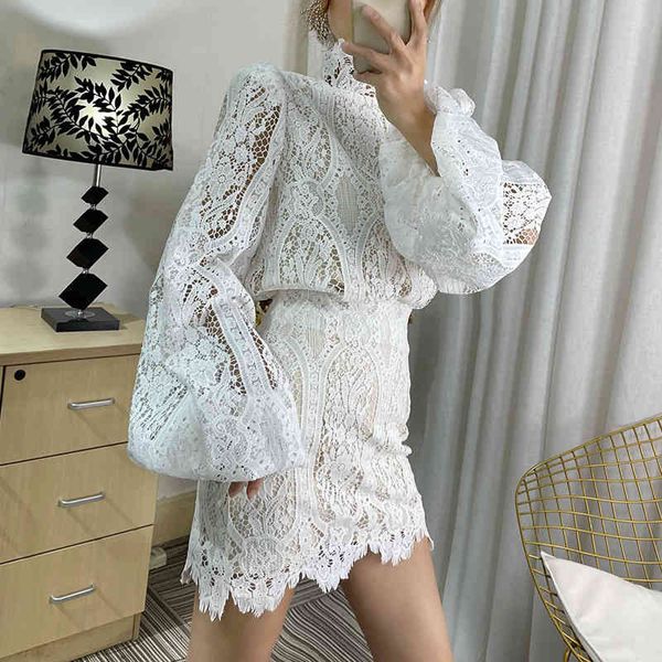 women high elastic waist buttocks skirt vintage lace hollow out shirt two piece set fashion spring summer 11b135 210525, White
women high elastic waist buttocks skirt vintage lace hollow out shirt two piece set fashion spring summer 11b135 210525, White