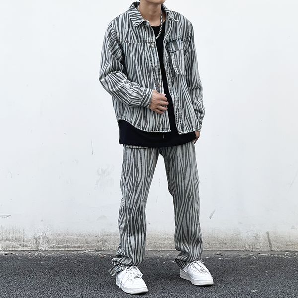 men's high street zebra-stripe printed jeans fashion wide leg denim pants retro loose casual trousers hy, Blue
men's high street zebra-stripe printed jeans fashion wide leg denim pants retro loose casual trousers hy, Blue