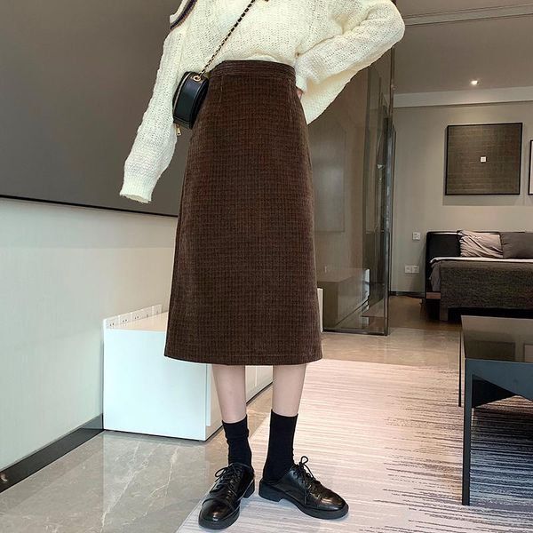 skirts thicken corduroy long women high waist zipper elegant straight midi skirt plus size autumn winter vintage split 2021 x814, Black
skirts thicken corduroy long women high waist zipper elegant straight midi skirt plus size autumn winter vintage split 2021 x814, Black