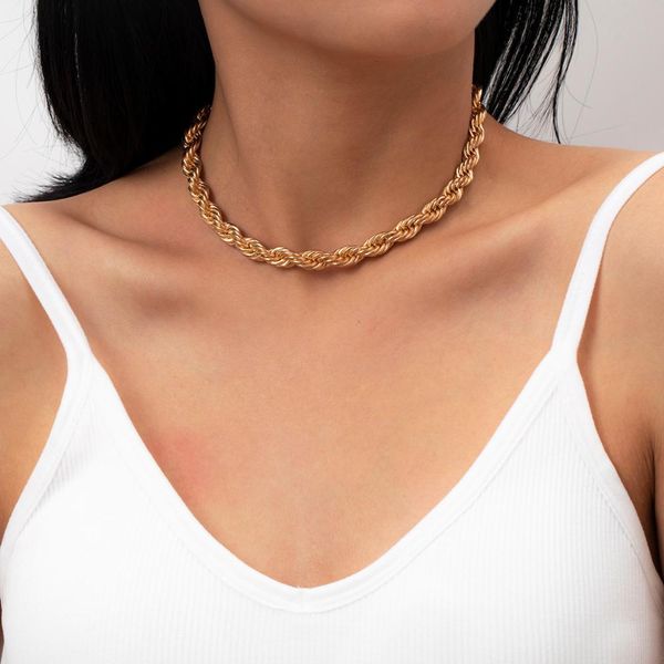 classic lady simple short collar fit well metal twisted neckalce women's choker female neck chain, Silver
classic lady simple short collar fit well metal twisted neckalce women's choker female neck chain, Silver