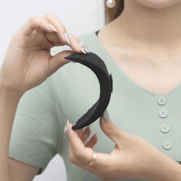 pair women reusable bra strap cushions holder supple non-slip shoulder pads sponge padding blazer accessories elbow & knee, Black;gray
pair women reusable bra strap cushions holder supple non-slip shoulder pads sponge padding blazer accessories elbow & knee, Black;gray
