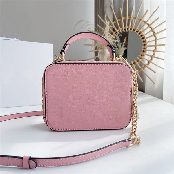 design s new straddle box double zipper capacity portable women's small square bag single shoulder camera bag
design s new straddle box double zipper capacity portable women's small square bag single shoulder camera bag