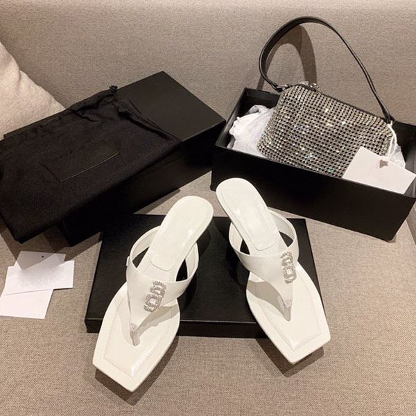 wholesale summer brand luxury designer women flip flops slipper fashion genuine leather high heels slides sandals metal chain ladies casual, Black
wholesale summer brand luxury designer women flip flops slipper fashion genuine leather high heels slides sandals metal chain ladies casual, Black