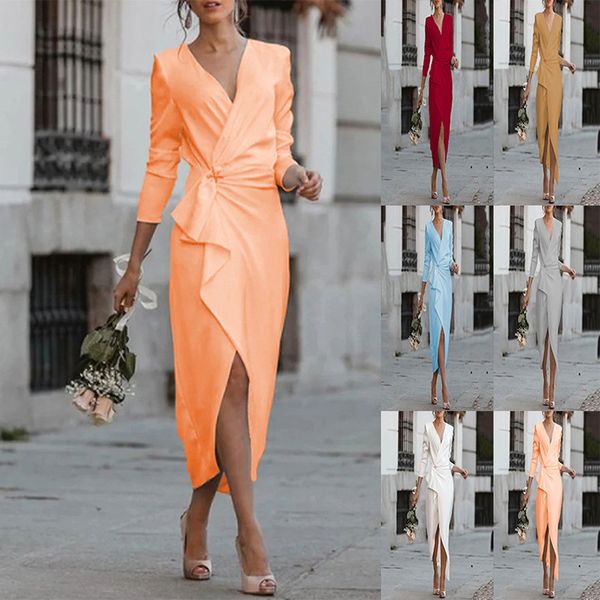 2021 cross-border european and american autumn and winter new mid-length dress mid-waist slimming waist wrapped chest retro ethnic style lon, White;black 
2021 cross-border european and american autumn and winter new mid-length dress mid-waist slimming waist wrapped chest retro ethnic style lon, White;black