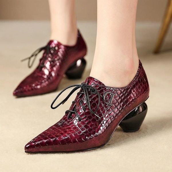 dress shoes 2021 fashion women genuine leather strange style high heels party wedding woman pointed toe shallow pumps plus size, Black
dress shoes 2021 fashion women genuine leather strange style high heels party wedding woman pointed toe shallow pumps plus size, Black