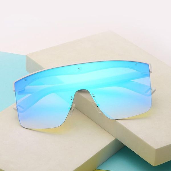 sunglasses one piece female fashion large male gradient lens glasses rimless and, White;black
sunglasses one piece female fashion large male gradient lens glasses rimless and, White;black