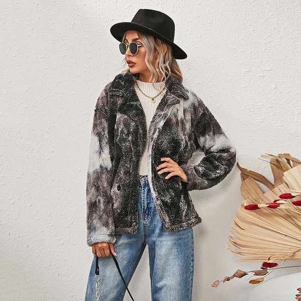 autumn winter tie dye teddy coat women warm faux fur coats and jackets women print coat plush fluffy jacket ladies buttons, Tan;black
autumn winter tie dye teddy coat women warm faux fur coats and jackets women print coat plush fluffy jacket ladies buttons, Tan;black