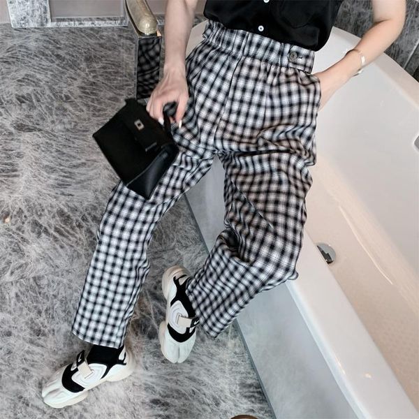 women's pants & capris 2021 high waist casual loose harlan black and white plaid straight fashion, Black;white
women's pants & capris 2021 high waist casual loose harlan black and white plaid straight fashion, Black;white