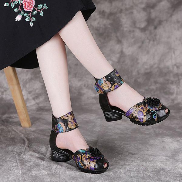 sandals 2021 summer national style genuine leather women shoes fish mouth mother roman floral ladies dancing, Black
sandals 2021 summer national style genuine leather women shoes fish mouth mother roman floral ladies dancing, Black