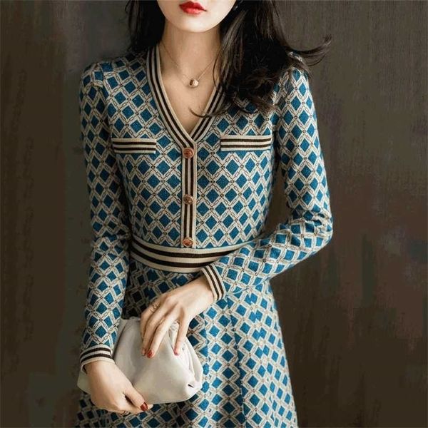 summer stretch slim striped knitted dress jacquard bohemia sweater dress streetwear pink short sleeve knit 211220, Black;gray
summer stretch slim striped knitted dress jacquard bohemia sweater dress streetwear pink short sleeve knit 211220, Black;gray