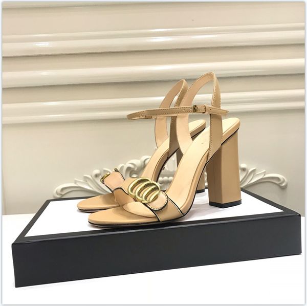 2021 good quality fashion women luxurys designers shoes designer sandals womens luxury high heels sandal dress shoess with box size 35-40 -h, Black
2021 good quality fashion women luxurys designers shoes designer sandals womens luxury high heels sandal dress shoess with box size 35-40 -h, Black