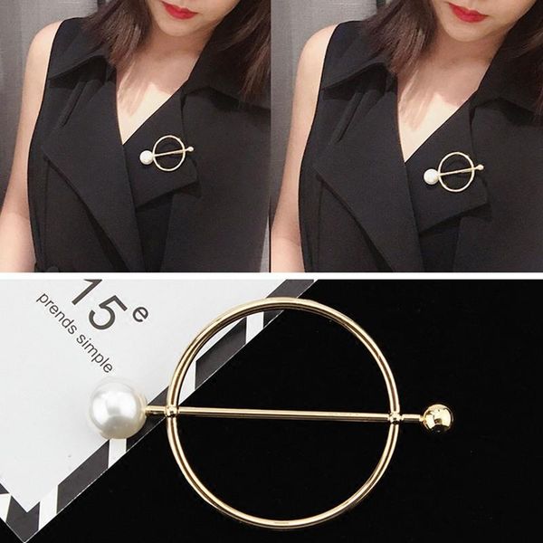 pins, brooches simulated pearl for women hollow out alloy round office brooch jewelry pins collar fashion decoration, Gray
pins, brooches simulated pearl for women hollow out alloy round office brooch jewelry pins collar fashion decoration, Gray