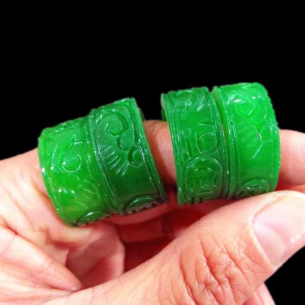 cluster rings natural green jade for men women brand ring hand-polished hand-carved pattern emerald 1 piece, Golden;silver
cluster rings natural green jade for men women brand ring hand-polished hand-carved pattern emerald 1 piece, Golden;silver