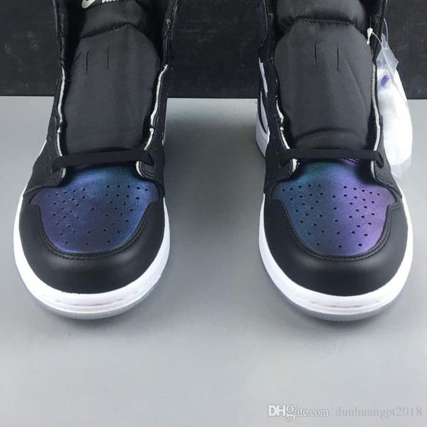 air 1 mid wmns iridescent all-star bq6472-009 1s i women men sports shoes sneakers trainers with original box, Black;white
air 1 mid wmns iridescent all-star bq6472-009 1s i women men sports shoes sneakers trainers with original box, Black;white