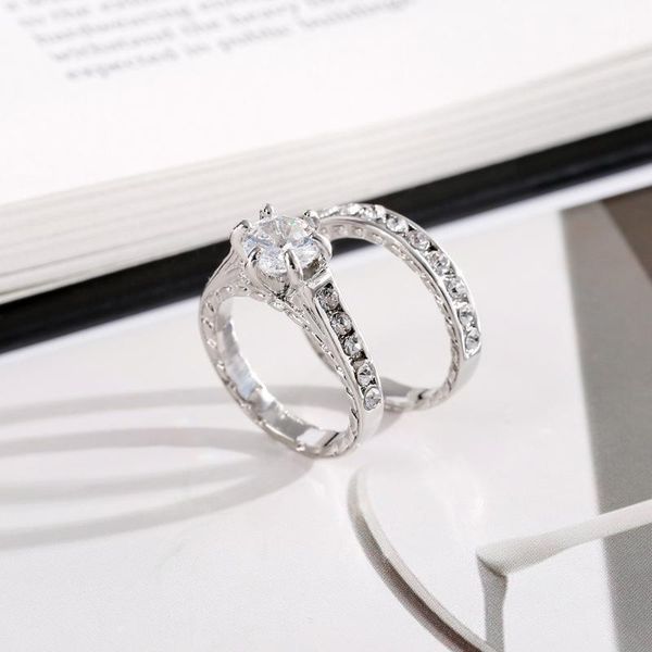 wedding rings fashion ladies 2-piece ring simple geometric six-claw inlaid white zircon full circle diamond engagement1, Slivery;golden
wedding rings fashion ladies 2-piece ring simple geometric six-claw inlaid white zircon full circle diamond engagement1, Slivery;golden