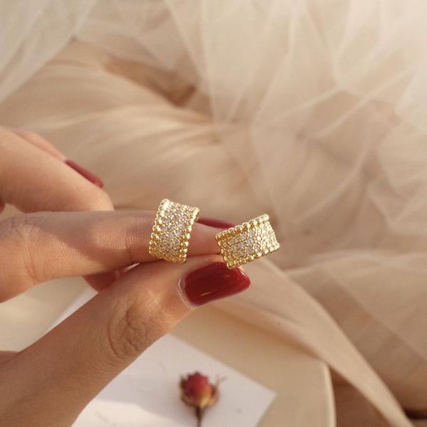 Hoop & Huggie Minimalist Bling Rhinestones Earrings For Women Femme Simple Gold Color Metal Circle Statement Party Jewelry, Golden;silver
Hoop & Huggie Minimalist Bling Rhinestones Earrings For Women Femme Simple Gold Color Metal Circle Statement Party Jewelry, Golden;silver