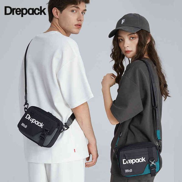 fashion brand men's messenger bag leisure single shoulder street trend multifunctional student mobile phone, Black;red
fashion brand men's messenger bag leisure single shoulder street trend multifunctional student mobile phone, Black;red
