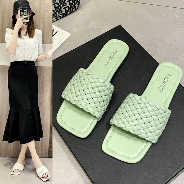 slippers selling women 2021 summer large size women's shoes fashion woven one-word flat sandals and, Black
slippers selling women 2021 summer large size women's shoes fashion woven one-word flat sandals and, Black