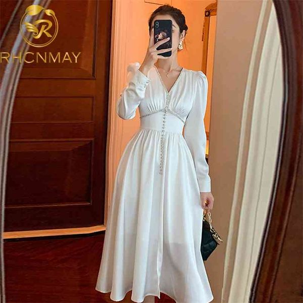 diamond elegant summer satin bishop sleeve french dress women v-neck high waist buttons white vintage long chic sweet 210506, Black;gray
diamond elegant summer satin bishop sleeve french dress women v-neck high waist buttons white vintage long chic sweet 210506, Black;gray