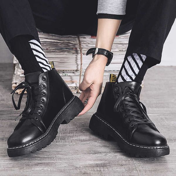 british style martin boots men's autumn middle casual black short boots men's korean trendy high leather shoes
british style martin boots men's autumn middle casual black short boots men's korean trendy high leather shoes