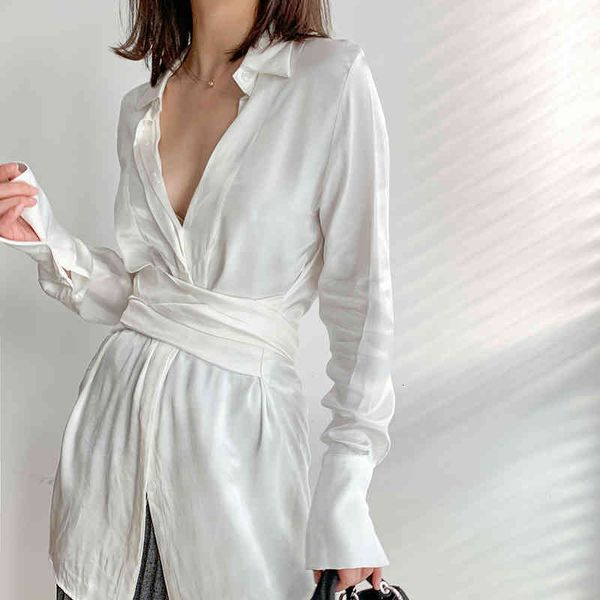 shirt female white spring satin blouse sleeves even ladies ladies'shirts stole robes
shirt female white spring satin blouse sleeves even ladies ladies'shirts stole robes