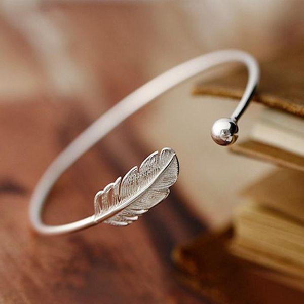 bangle fashion silver color feather bracelets bangles cuff femme leaf charm open women jewelry gifts pulseira feminina, Black
bangle fashion silver color feather bracelets bangles cuff femme leaf charm open women jewelry gifts pulseira feminina, Black