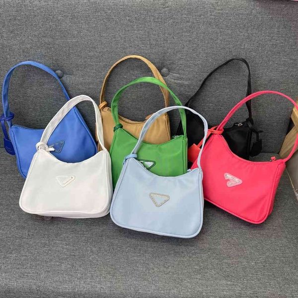 factory direct sale 75% off 2021 new hobo nylon stick kendou same portable shoulder middle ancient axillary bags
factory direct sale 75% off 2021 new hobo nylon stick kendou same portable shoulder middle ancient axillary bags