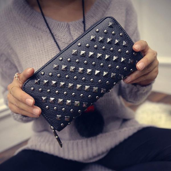 wallets retro rivet exaggerated black wallet multi function mobile phone small change bag lady leisure hand luxury, Red;black
wallets retro rivet exaggerated black wallet multi function mobile phone small change bag lady leisure hand luxury, Red;black