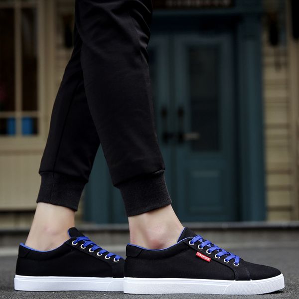 2021 summer fashion womens men running shoes student outdoor sports sneakers black white red blue size 36-44 code 57-599
2021 summer fashion womens men running shoes student outdoor sports sneakers black white red blue size 36-44 code 57-599