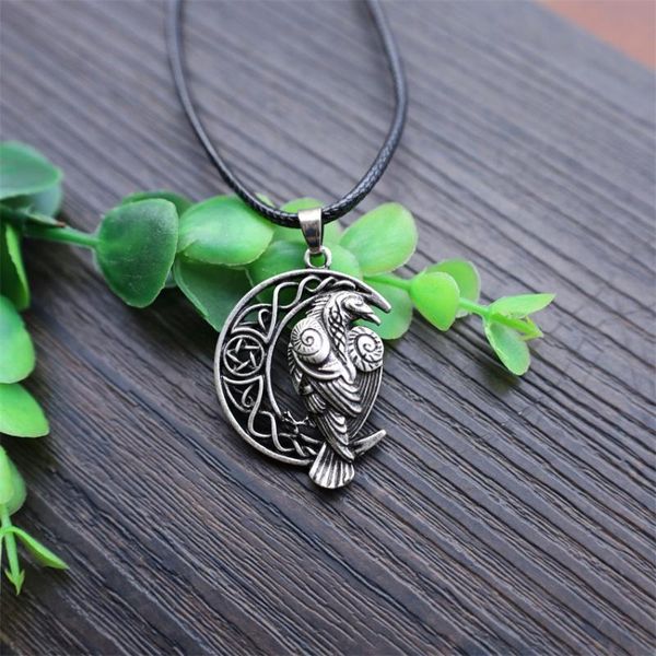 chains crescent moon viking crow pendant necklace with card odin's raven withcraft jewelry, Silver
chains crescent moon viking crow pendant necklace with card odin's raven withcraft jewelry, Silver