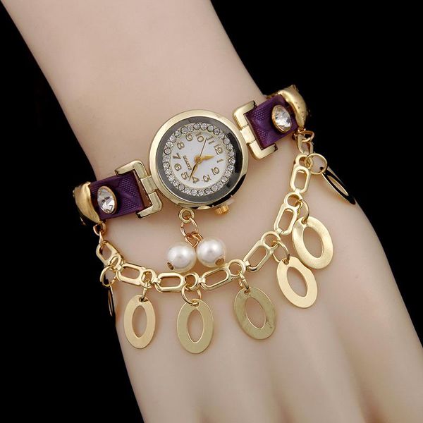 wristwatches selling bracelet watch women pearl round copper pendant dial diamond riveting quartz wrist watches for boho style, Slivery;brown
wristwatches selling bracelet watch women pearl round copper pendant dial diamond riveting quartz wrist watches for boho style, Slivery;brown