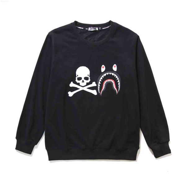 jerseys hoodies autumn and winter 2021 brand skeleton co branded shark round neck pullover, Black
jerseys hoodies autumn and winter 2021 brand skeleton co branded shark round neck pullover, Black