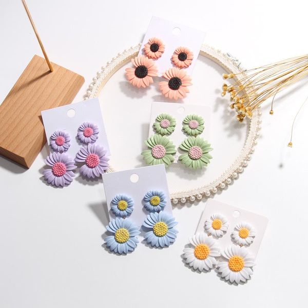 dangle & chandelier earrings female acrylic daisy flower european and american exaggerated long atmospheric, Silver
dangle & chandelier earrings female acrylic daisy flower european and american exaggerated long atmospheric, Silver