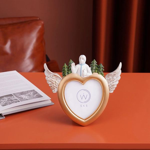 frames modern fashion po frame heart creative gold table resin art aesthetic cute marco de fotos home decoration ei50xk
frames modern fashion po frame heart creative gold table resin art aesthetic cute marco de fotos home decoration ei50xk