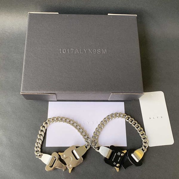alyx river link bracelets 2020 men women titanium stainless steel 1017 alyx 9sm bracelet metal buckle q0722, Black
alyx river link bracelets 2020 men women titanium stainless steel 1017 alyx 9sm bracelet metal buckle q0722, Black