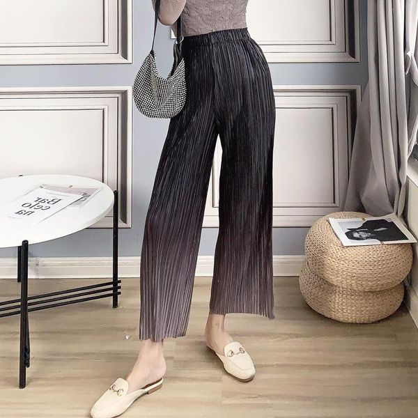 pleated wide leg pants women's high waist 2021 bright silk design & capris, Black;white
pleated wide leg pants women's high waist 2021 bright silk design & capris, Black;white