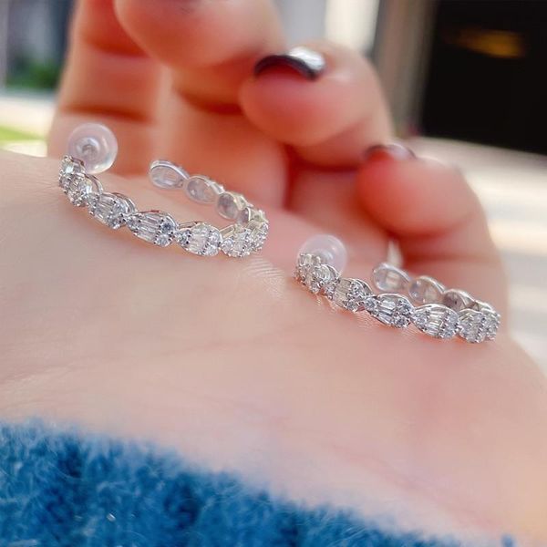 hoop & huggie minimalist female dainty crystal earrings white zircon small for women wedding jewelry charm silver color, Golden;silver
hoop & huggie minimalist female dainty crystal earrings white zircon small for women wedding jewelry charm silver color, Golden;silver