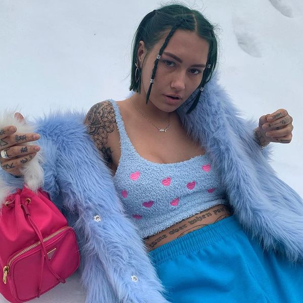 sweetown blue off shoulder tank women summer 2021 heart embroidery sweet cute summer crop harajuku kawaii, Black;white
sweetown blue off shoulder tank women summer 2021 heart embroidery sweet cute summer crop harajuku kawaii, Black;white