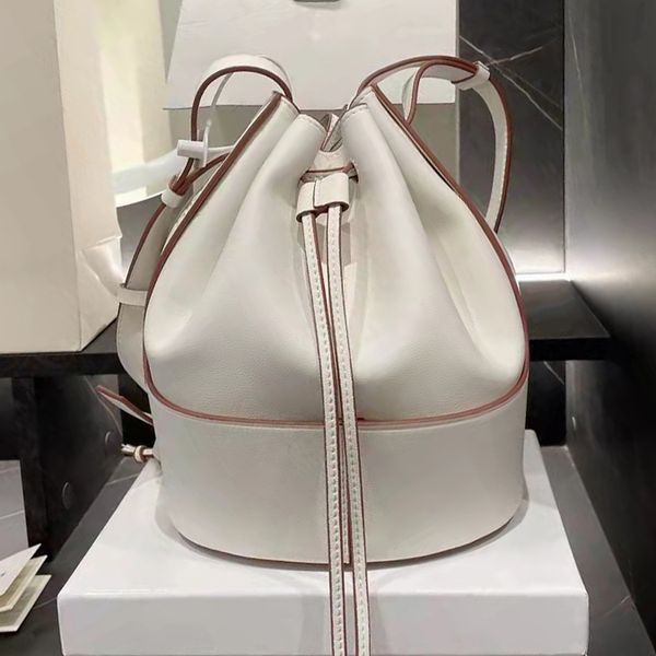 luxury bucket bag fashion designer women's leather shoulder bag messenger bags party wholesale handbag
luxury bucket bag fashion designer women's leather shoulder bag messenger bags party wholesale handbag