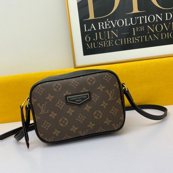 fashion selling classic wallet women full leather luxurys designer bag gold and silver buckle coin purse card holder with box
fashion selling classic wallet women full leather luxurys designer bag gold and silver buckle coin purse card holder with box