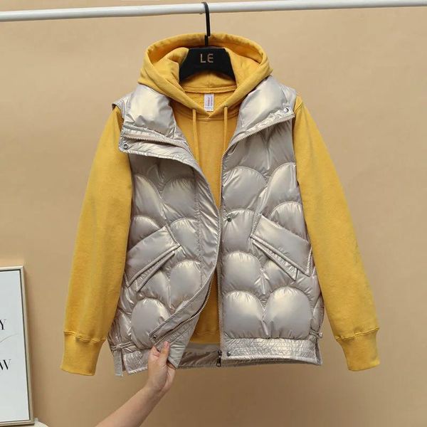 women's vests short stand collar gloosy parka vest winter jackets for women casual sleeveless warm thick coat 2021, Black;white
women's vests short stand collar gloosy parka vest winter jackets for women casual sleeveless warm thick coat 2021, Black;white