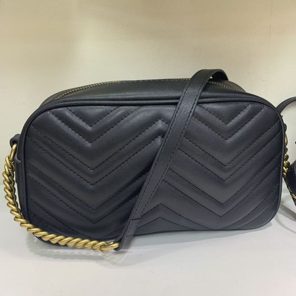 2021 new stripe wave pattern camera s single shoulder sale high texture side women's small square mini chain bag
2021 new stripe wave pattern camera s single shoulder sale high texture side women's small square mini chain bag