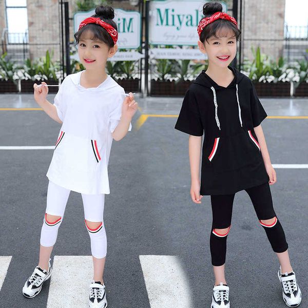 summer girls clothes sets hooded short sleeve pants 2pcs girls sports suit teen children clothing 5 6 7 8 9 10 12 13 years x0902, White
summer girls clothes sets hooded short sleeve pants 2pcs girls sports suit teen children clothing 5 6 7 8 9 10 12 13 years x0902, White