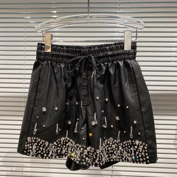 women's shorts large particle rhinestone nail bead women 2021 autumn and winter heavy industr elastic waist three-point wide, White;black
women's shorts large particle rhinestone nail bead women 2021 autumn and winter heavy industr elastic waist three-point wide, White;black